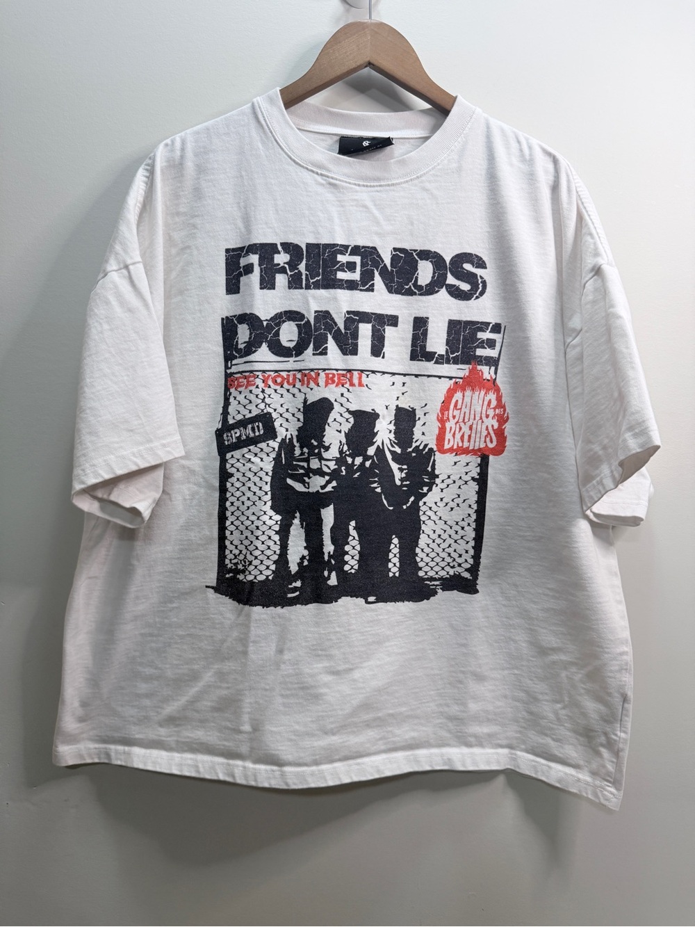 Y2K Supermade Friends Don't Lie Graphic Tee - White Size L Heavy Cotton
